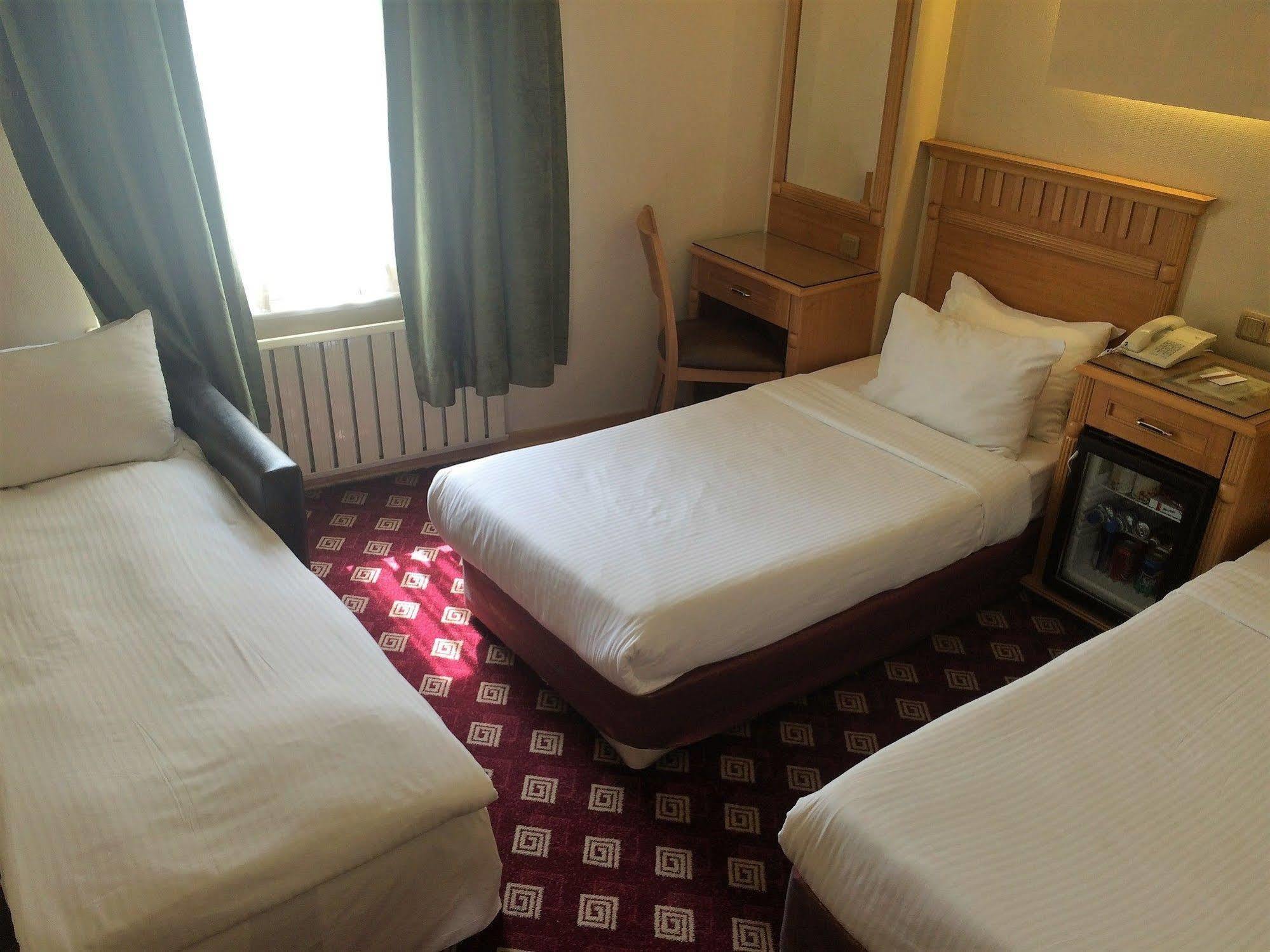 Park Star Hotel Taksim Istanbul Exterior foto